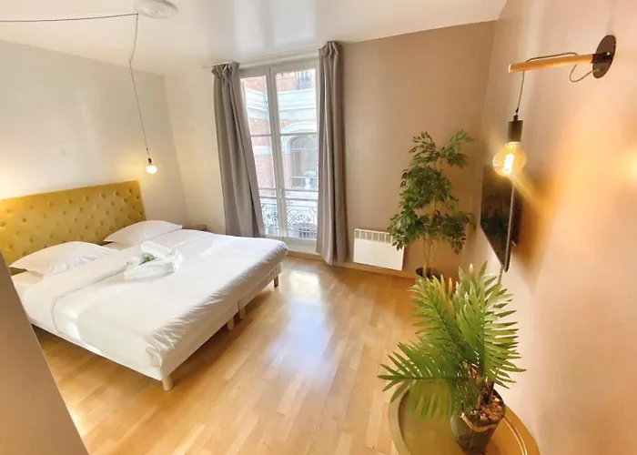 203 - Equipe 5 Apartment *